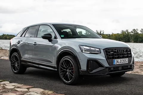 Audi Q2 SQ2 TFSI quattro 2020 view 10