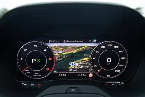 Audi Q2 SQ2 TFSI quattro 2020 view 11