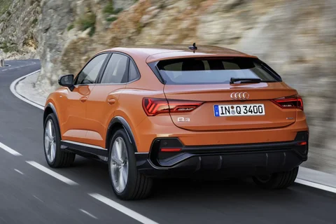 Audi Q3 Sportback 45 TFSI e Advanced edition 2021 view 2