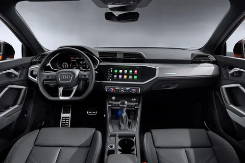 Audi Q3 Sportback 45 TFSI e Advanced edition 2021 view 3