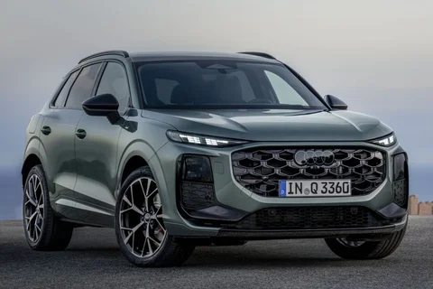 Audi Q3 e-hybrid Advanced edition 2025 view 9