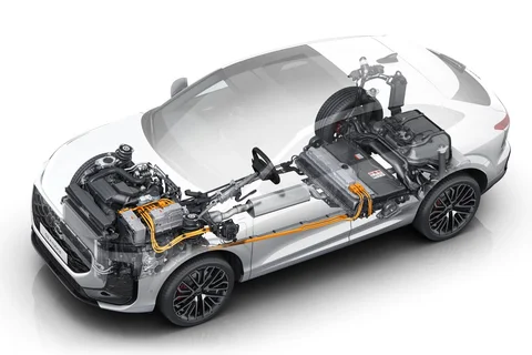 Audi Q3 Sportback e-hybrid Advanced edition 2025 view 7