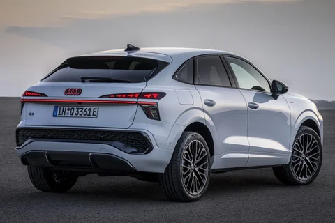 Audi Q3 Sportback e-hybrid Advanced edition 2025 view 8