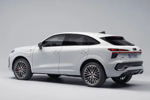 Audi Q3 Sportback e-hybrid Advanced edition 2025 view 9
