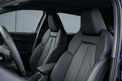 Audi Q4 e-tron 35 Edition 2021 view 8