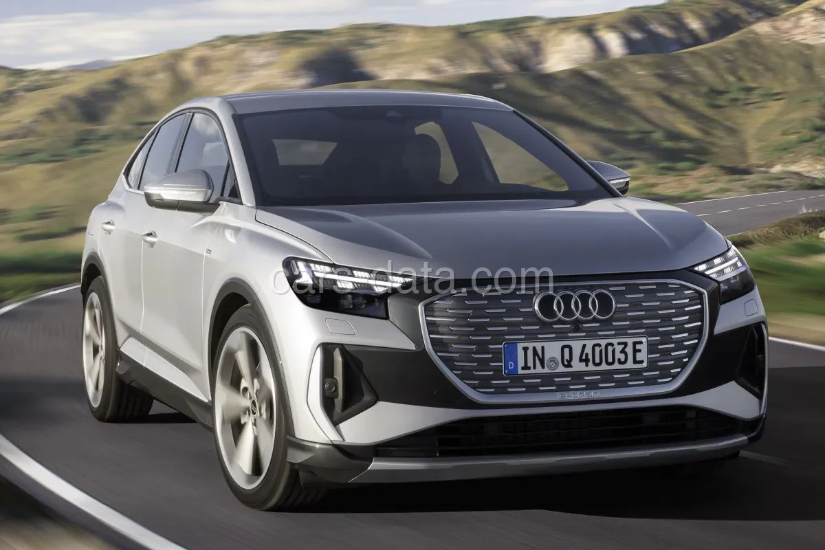 Audi Q4 e-tron Q4 Sportback e-tron 35 Edition Advanced Plus 2021 front view