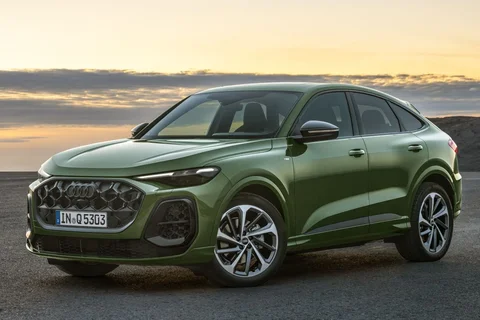 Audi Q5 Sportback e-hybrid 220kW Advanced edition 2025 view 5