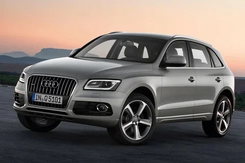 Audi Q5 3.0 TFSI quattro 2012 view 3