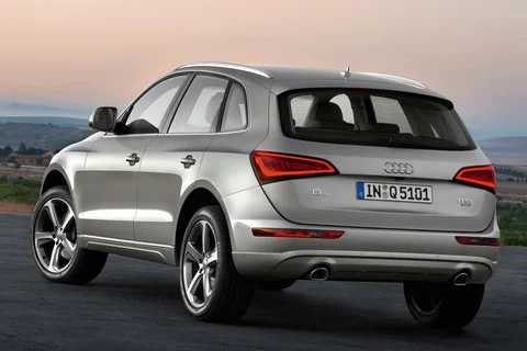 Audi Q5 3.0 TFSI quattro 2012 view 4
