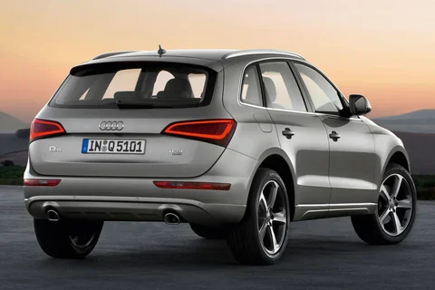 Audi Q5 3.0 TFSI quattro 2012 view 6