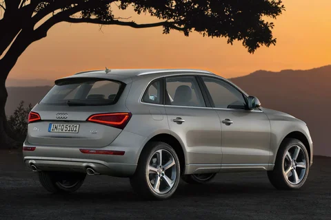 Audi Q5 3.0 TFSI quattro 2012 view 9