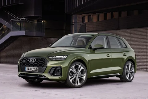 Audi Q5 55 TFSI e quattro S edition 2021 view 7
