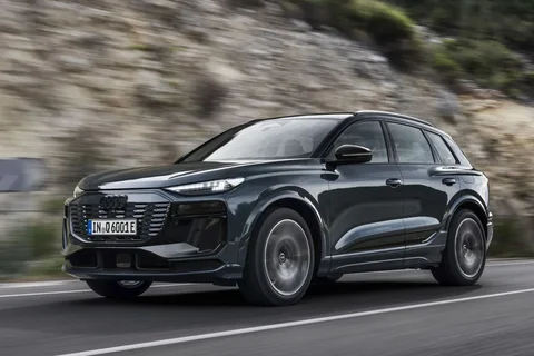 Audi Q6 e-tron performance S edition 2024 view 3