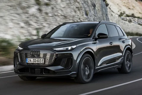 Audi Q6 e-tron performance S edition 2024 view 5