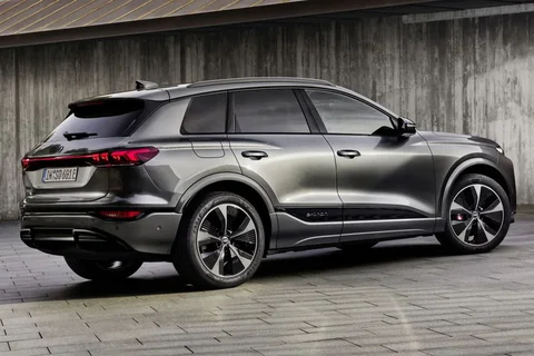 Audi Q6 e-tron performance S edition 2024 view 11