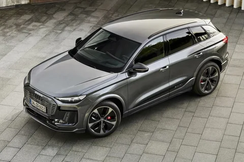 Audi Q6 e-tron performance S edition 2024 view 12