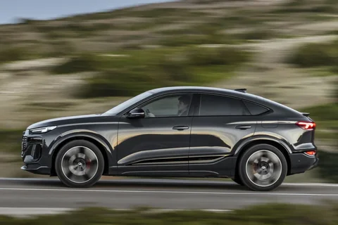 Audi Q6 e-tron Sportback performance edition 2024 view 8