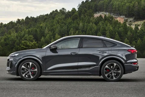 Audi Q6 e-tron Sportback performance edition 2024 view 10