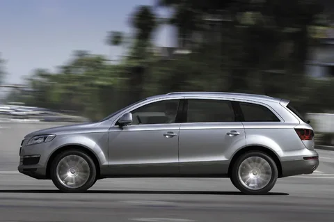 Audi Q7 4.2 TDI quattro 2007 view 2