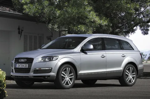 Audi Q7 4.2 TDI quattro 2007 view 3