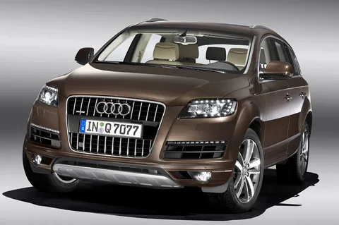 Audi Q7 4.2 FSI quattro 2009 view 5