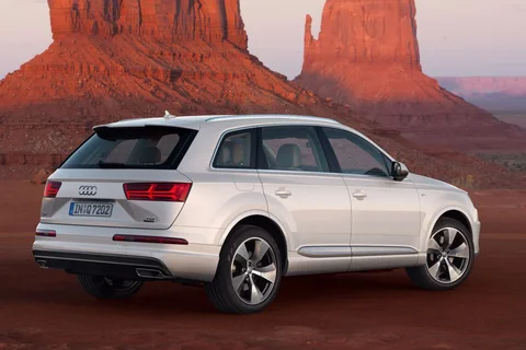 Audi Q7 50 TDI quattro 2018 view 7