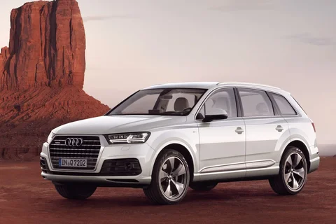 Audi Q7 50 TDI quattro 2018 view 8