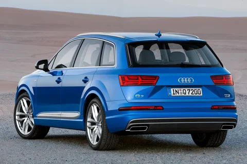 Audi Q7 50 TDI quattro 2018 view 9
