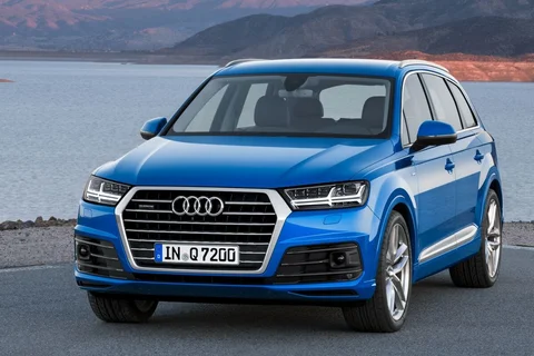 Audi Q7 50 TDI quattro 2018 view 10