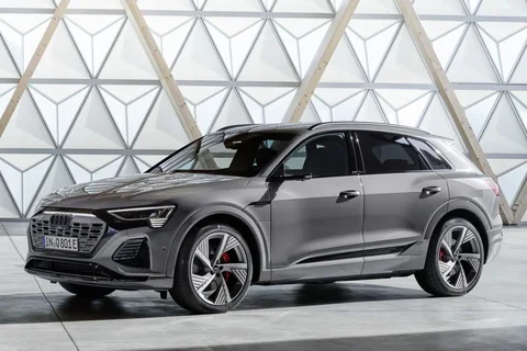 Audi Q8 e-tron SQ8 e-tron quattro 2023 view 8
