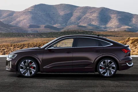 Audi Q8 e-tron Sportback 55 quattro Advanced edition Plus 2023 view 5