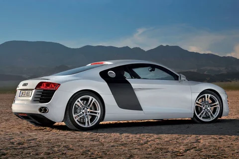 Audi R8 4.2 FSI quattro 2007 view 10