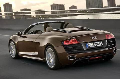 Audi R8 Spyder 4.2 FSI quattro 2011 view 2