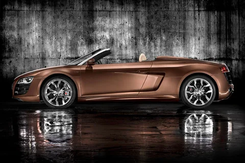 Audi R8 Spyder 4.2 FSI quattro 2011 view 12