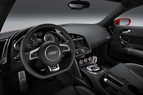 Audi R8 5.2 FSI Plus quattro 2012 view 9