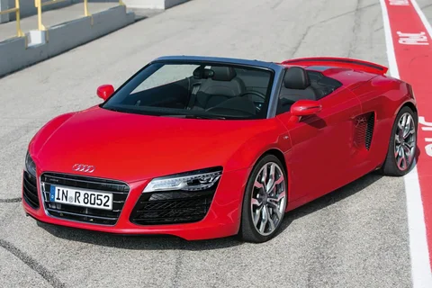 Audi R8 Spyder 4.2 FSI quattro 2012 view 4