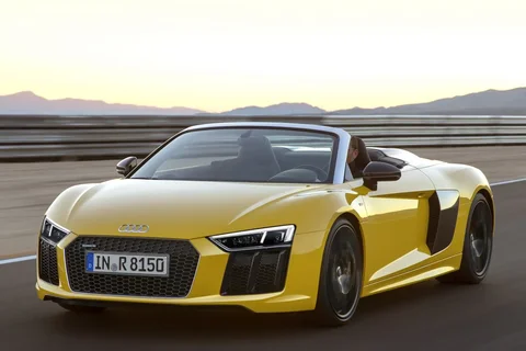 Audi R8 Spyder V10 Performance quattro 2019 view 3