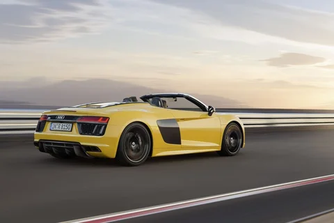 Audi R8 Spyder V10 Performance quattro 2019 view 6