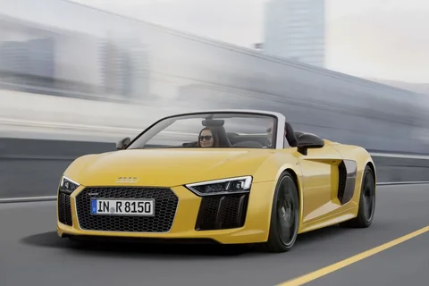 Audi R8 Spyder V10 Performance quattro 2019 view 11