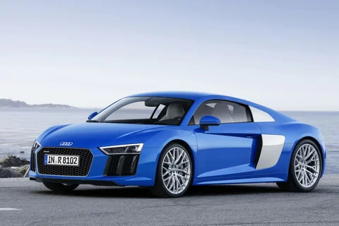Audi R8 Coupé V10 Performance quattro 2019 view 2