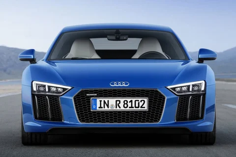Audi R8 Coupé V10 Performance quattro 2019 view 4