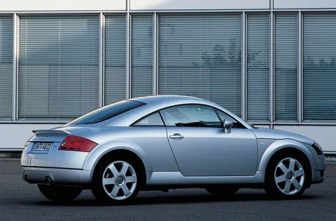 Audi TT Coupé 3.2 quattro 2004 view 7