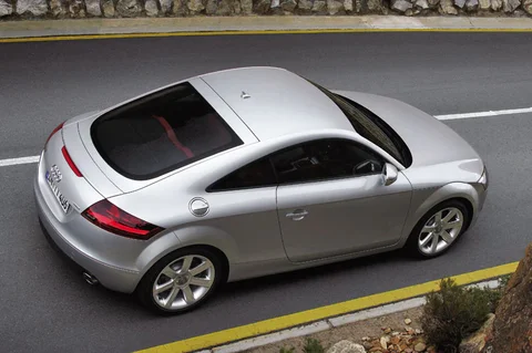 Audi TT Coupé 1.8 TFSI 2008 view 9