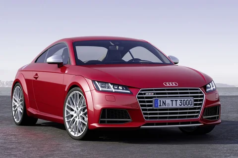 Audi TT Coupé 1.8 TFSI 2015 view 3