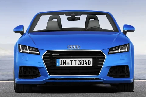 Audi TT Roadster 2.0 TFSI Competition 2017 view 5