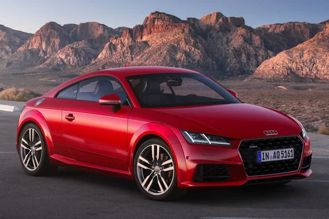 Audi TT Coupé 40 TFSI 2019 view 6