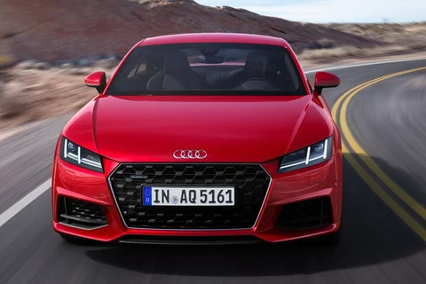 Audi TT Coupé 40 TFSI 2019 view 9