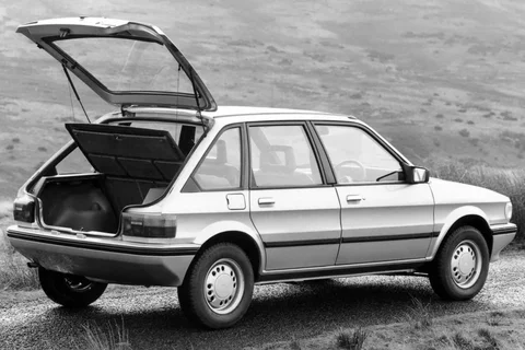 Austin Maestro MG Maestro 2.0 EFi 1985 view 2