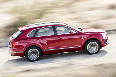 Bentley Bentayga Diesel 2016 view 2