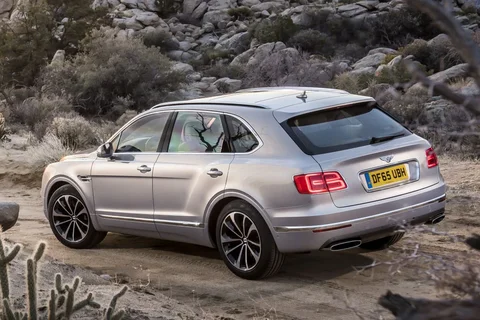 Bentley Bentayga Diesel 2016 view 4